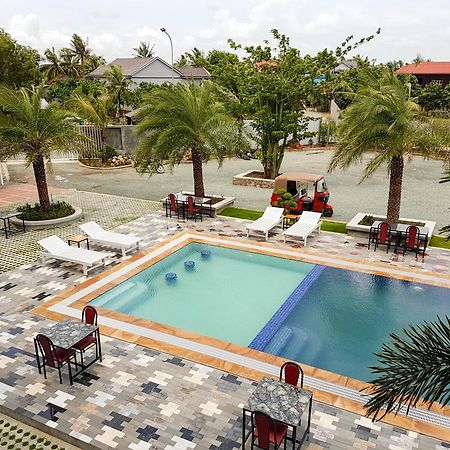 Two Moons Resort Kampot Εξωτερικό φωτογραφία