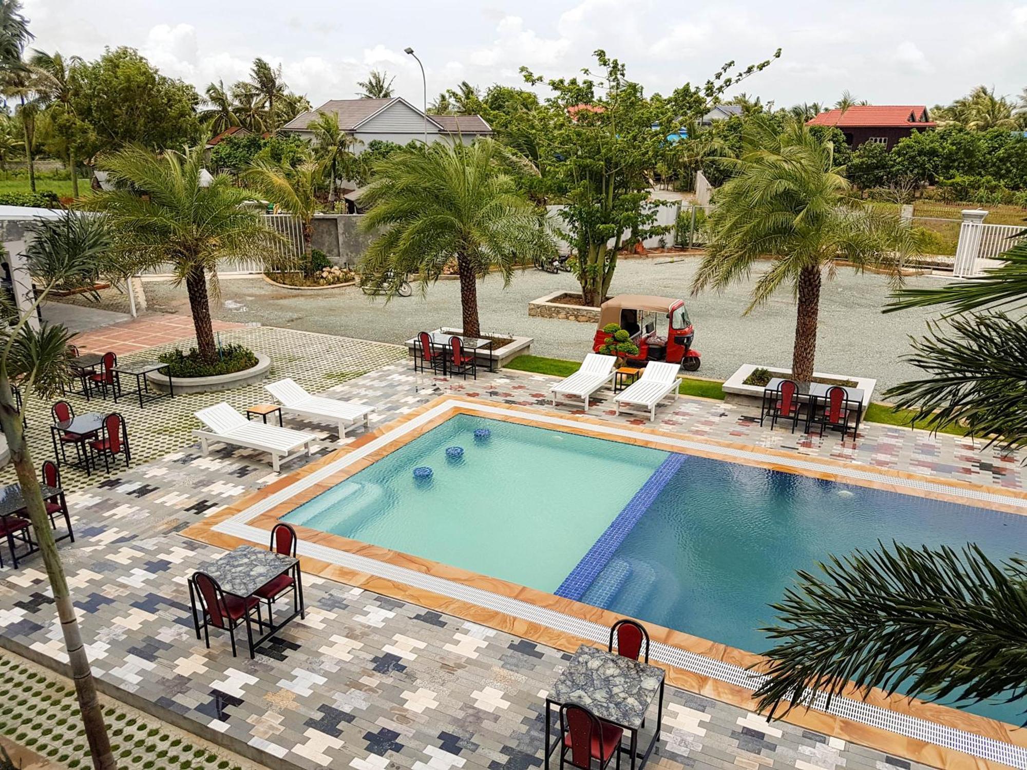 Two Moons Resort Kampot Εξωτερικό φωτογραφία