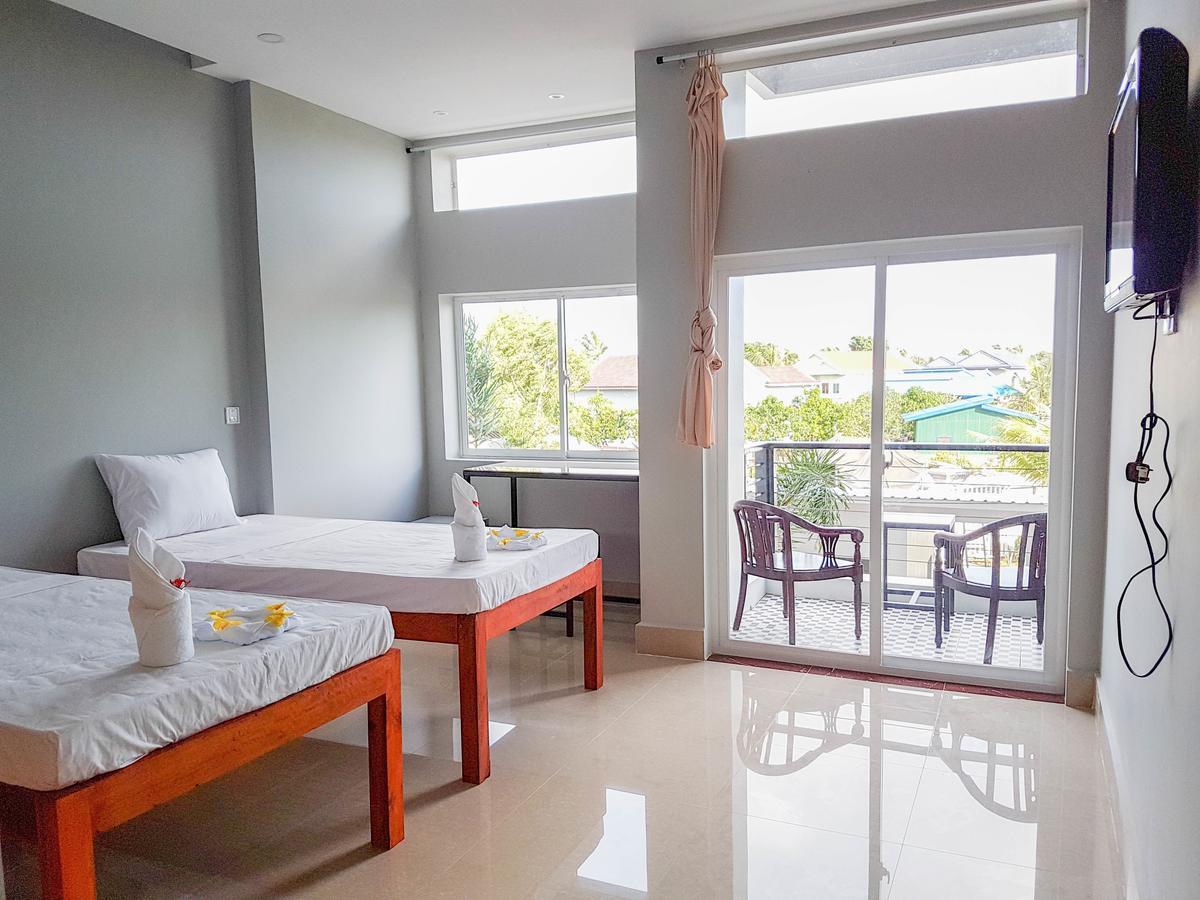 Two Moons Resort Kampot Εξωτερικό φωτογραφία