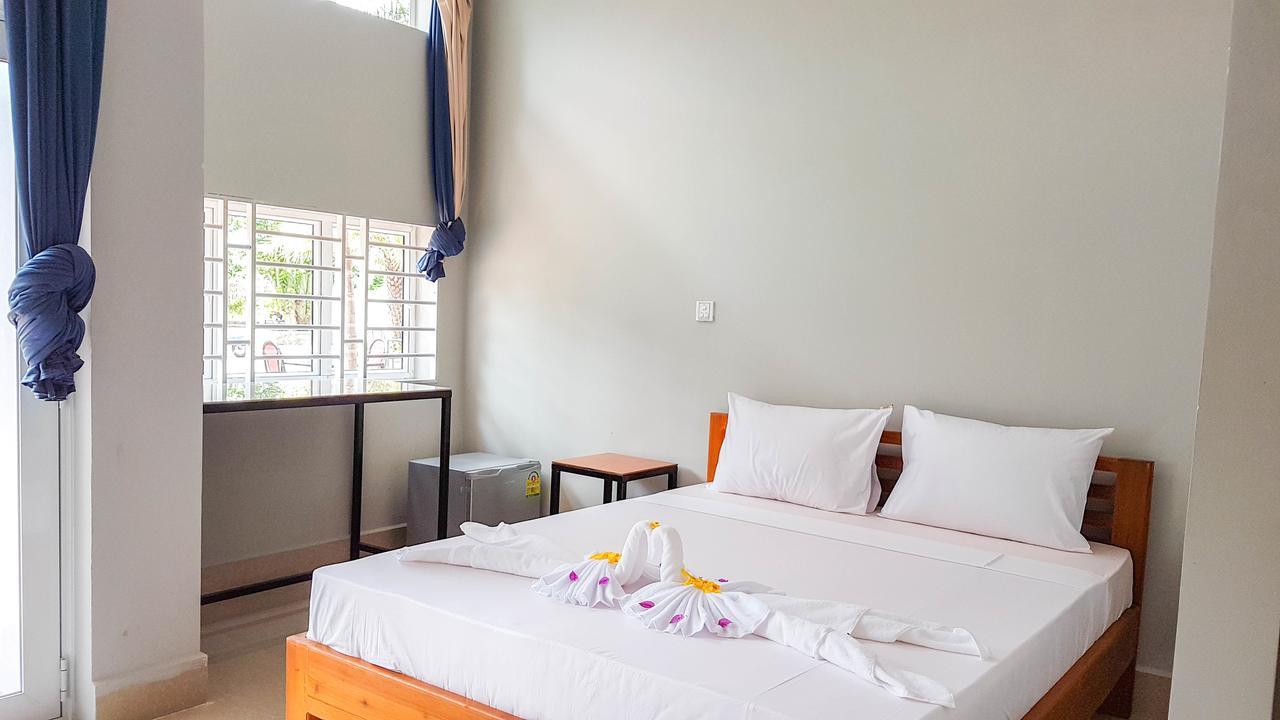 Two Moons Resort Kampot Εξωτερικό φωτογραφία